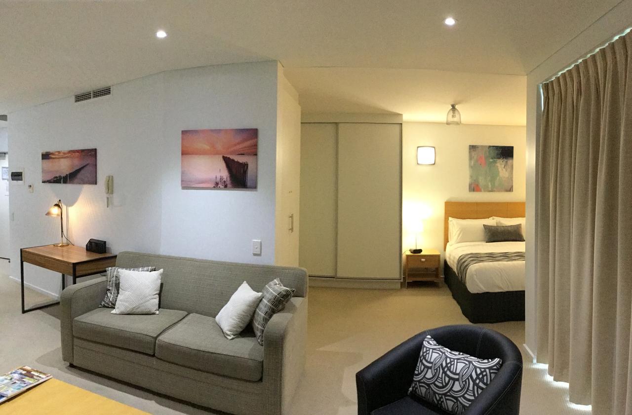 Wallaroo Marina Waterfront Luxe Apartment エクステリア 写真